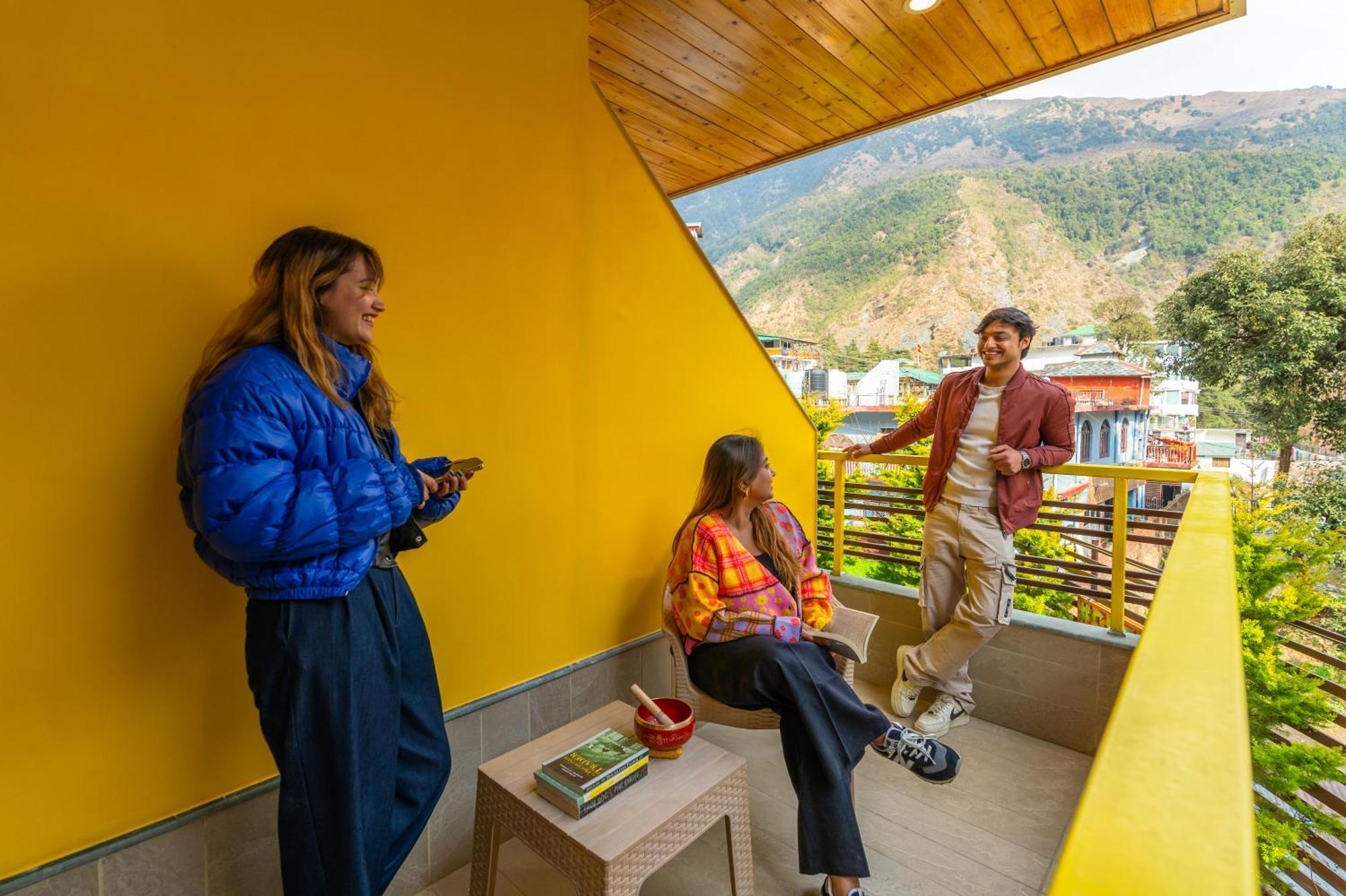 The Hosteller Mcleodganj, Bhagsu McLeod Ganj Exterior foto